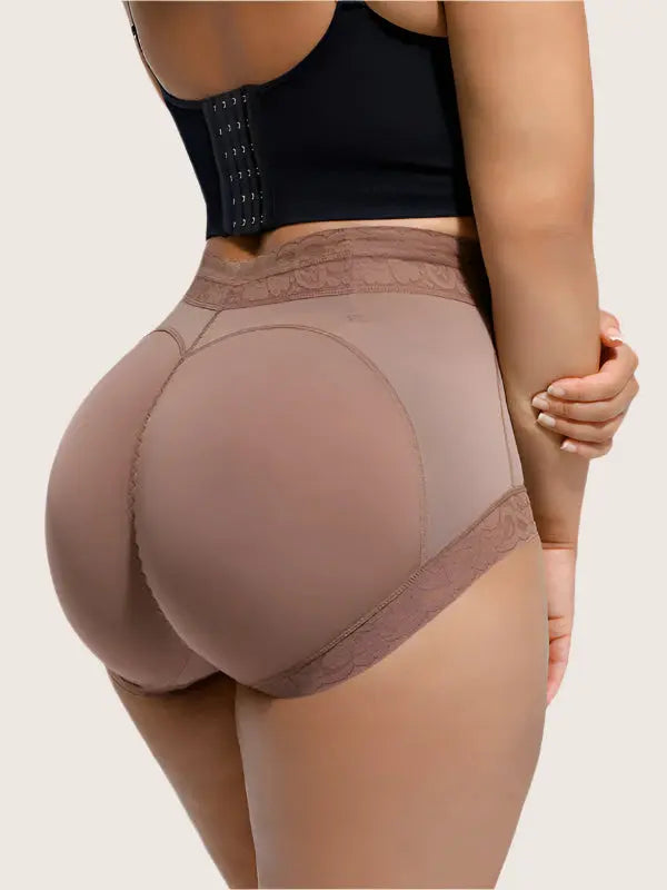 Shorty Brésilien en Dentelle