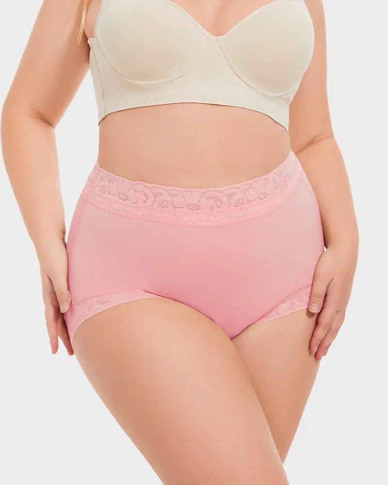 Shorty Brésilien en Dentelle