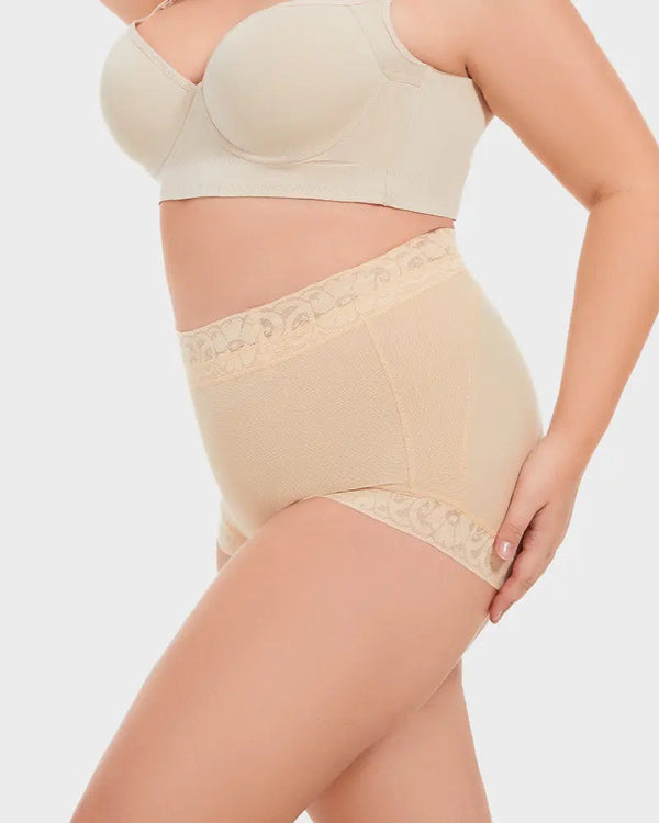 Shorty Brésilien en Dentelle