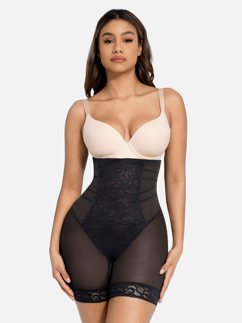 Shorty taille haute en dentelle