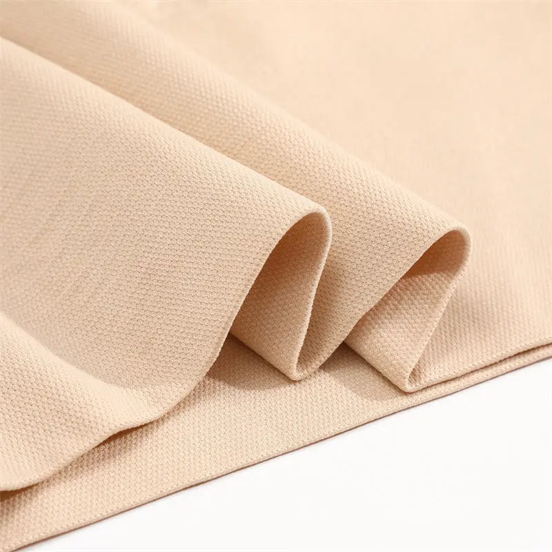 String de modelage taille haute